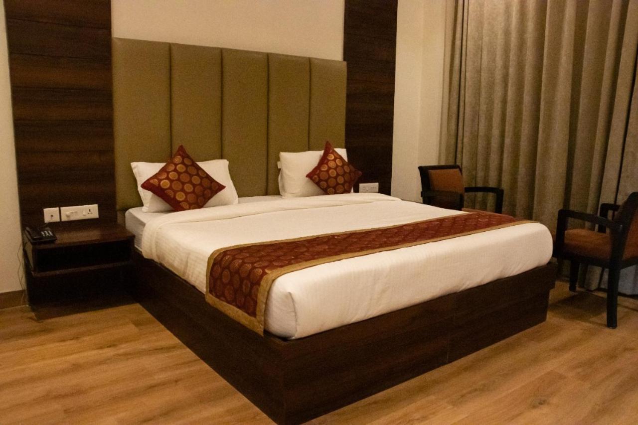 Sourav Park Inn Agra  Eksteriør bilde