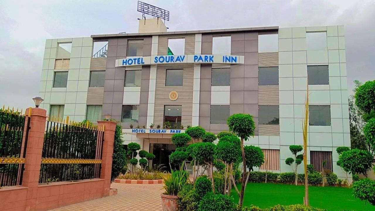 Sourav Park Inn Agra  Eksteriør bilde